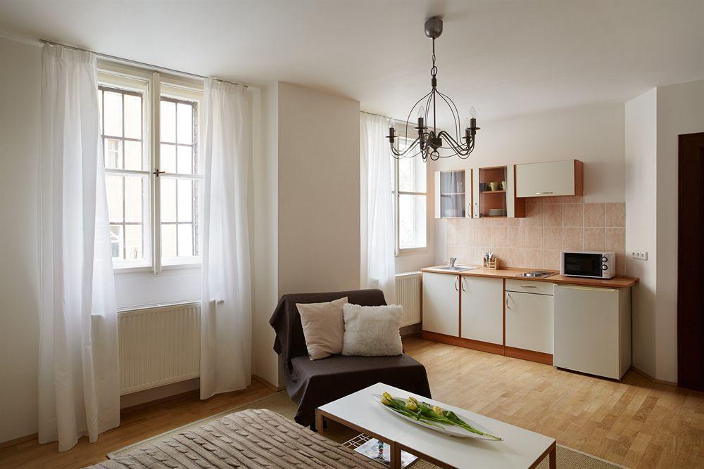Abc Suites Praga Esterno foto