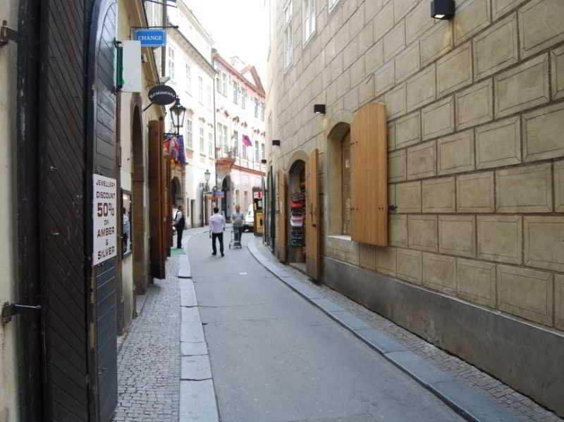 Abc Suites Praga Esterno foto