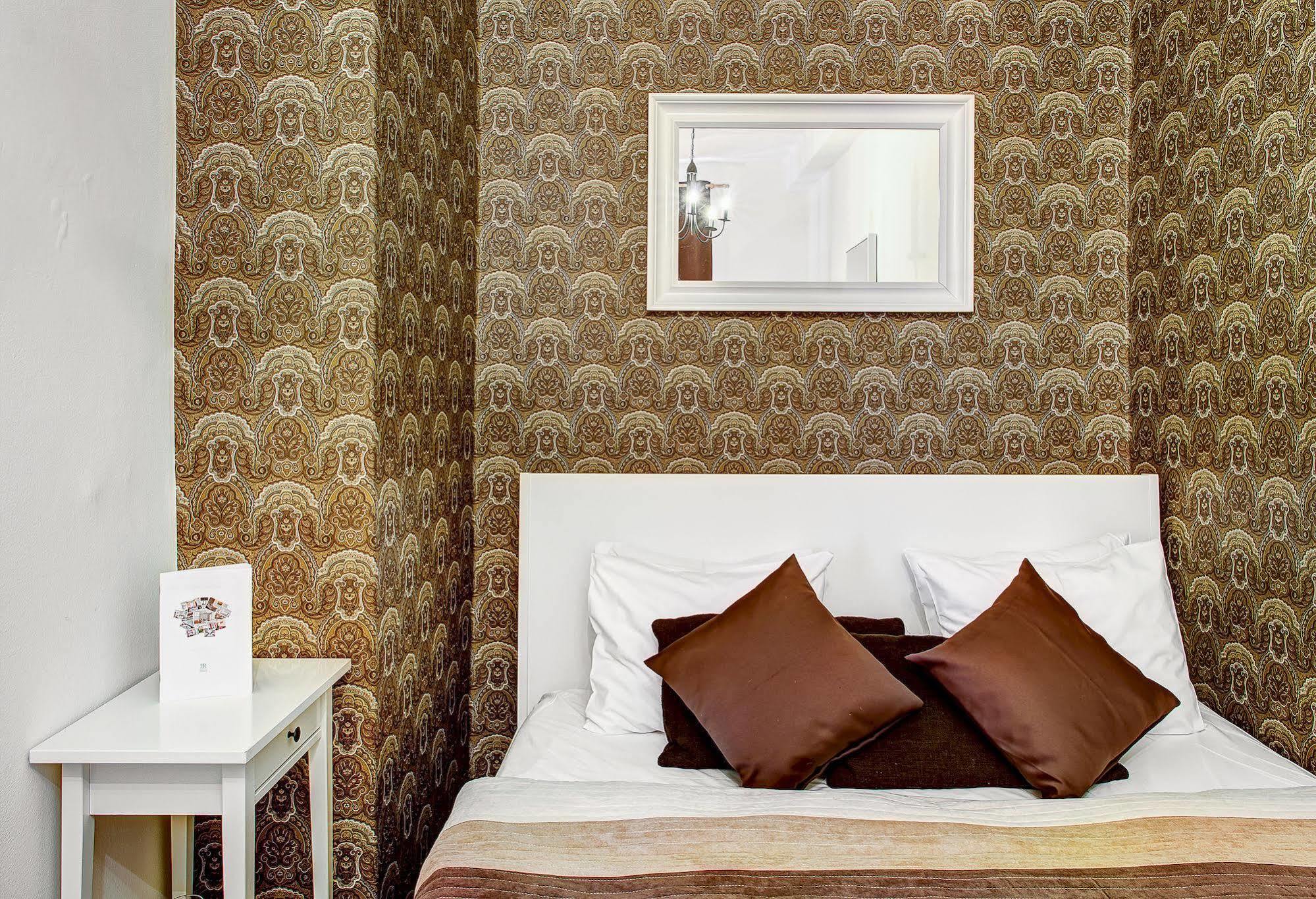 Abc Suites Praga Esterno foto