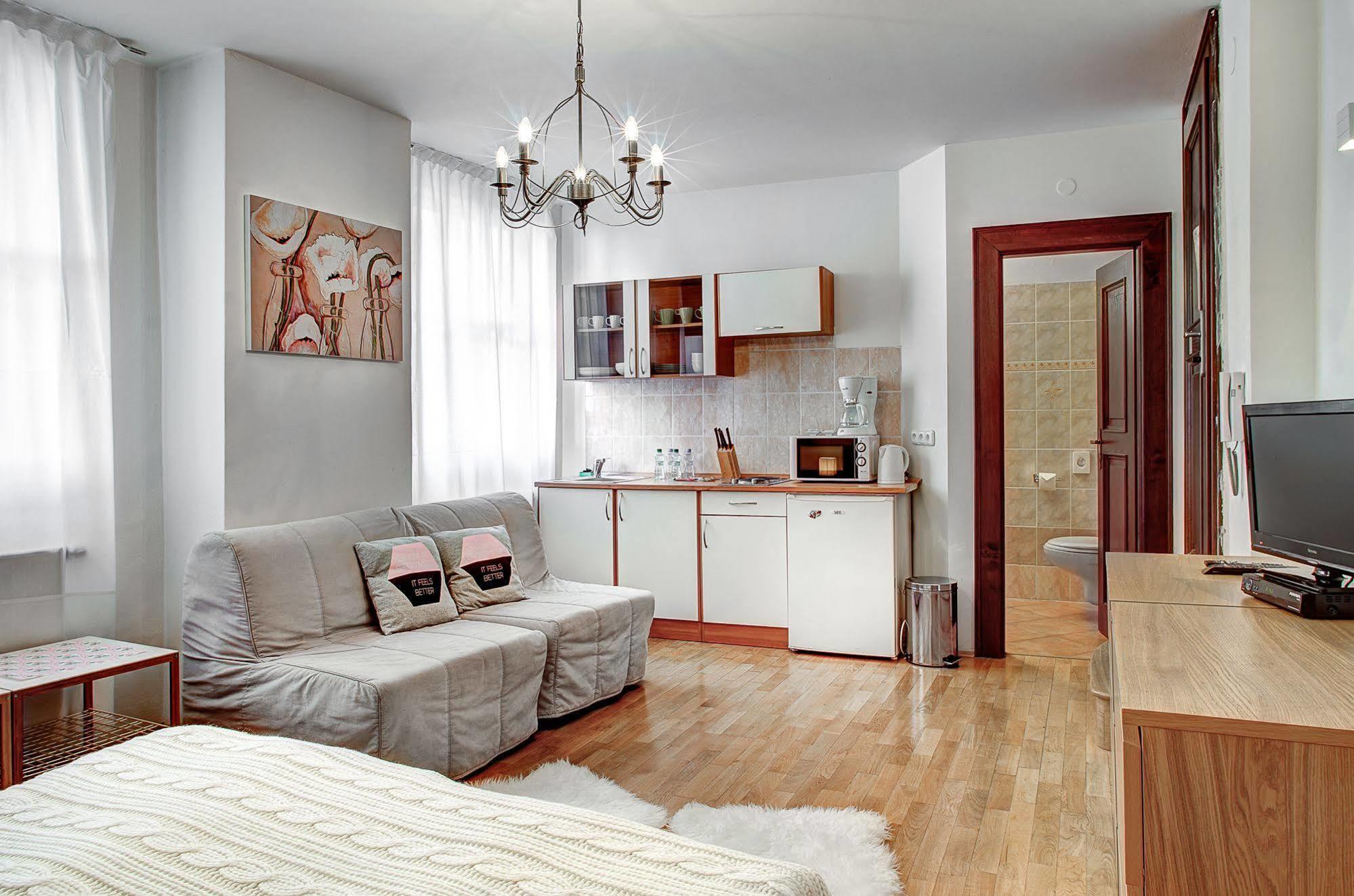 Abc Suites Praga Esterno foto