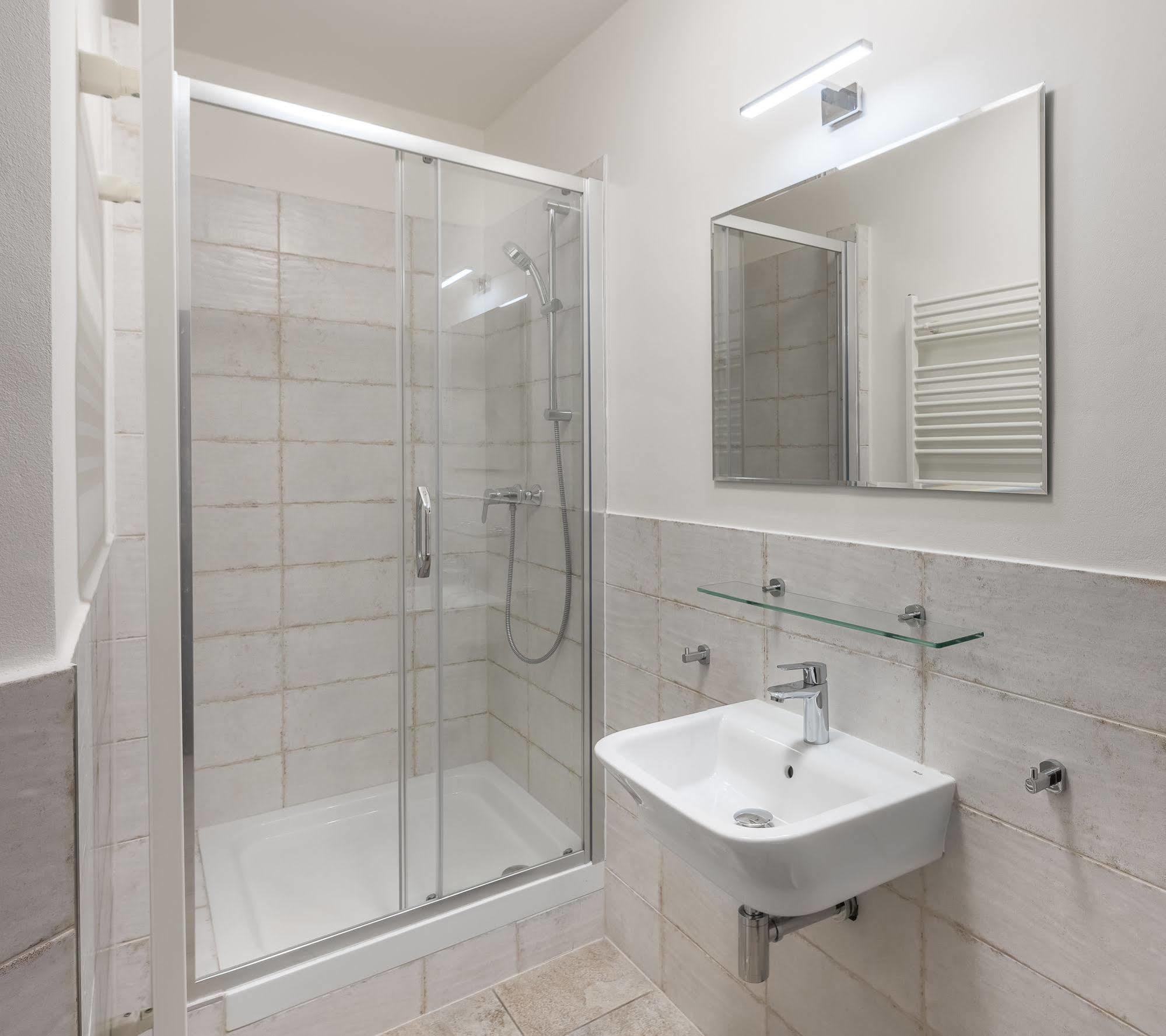 Abc Suites Praga Esterno foto
