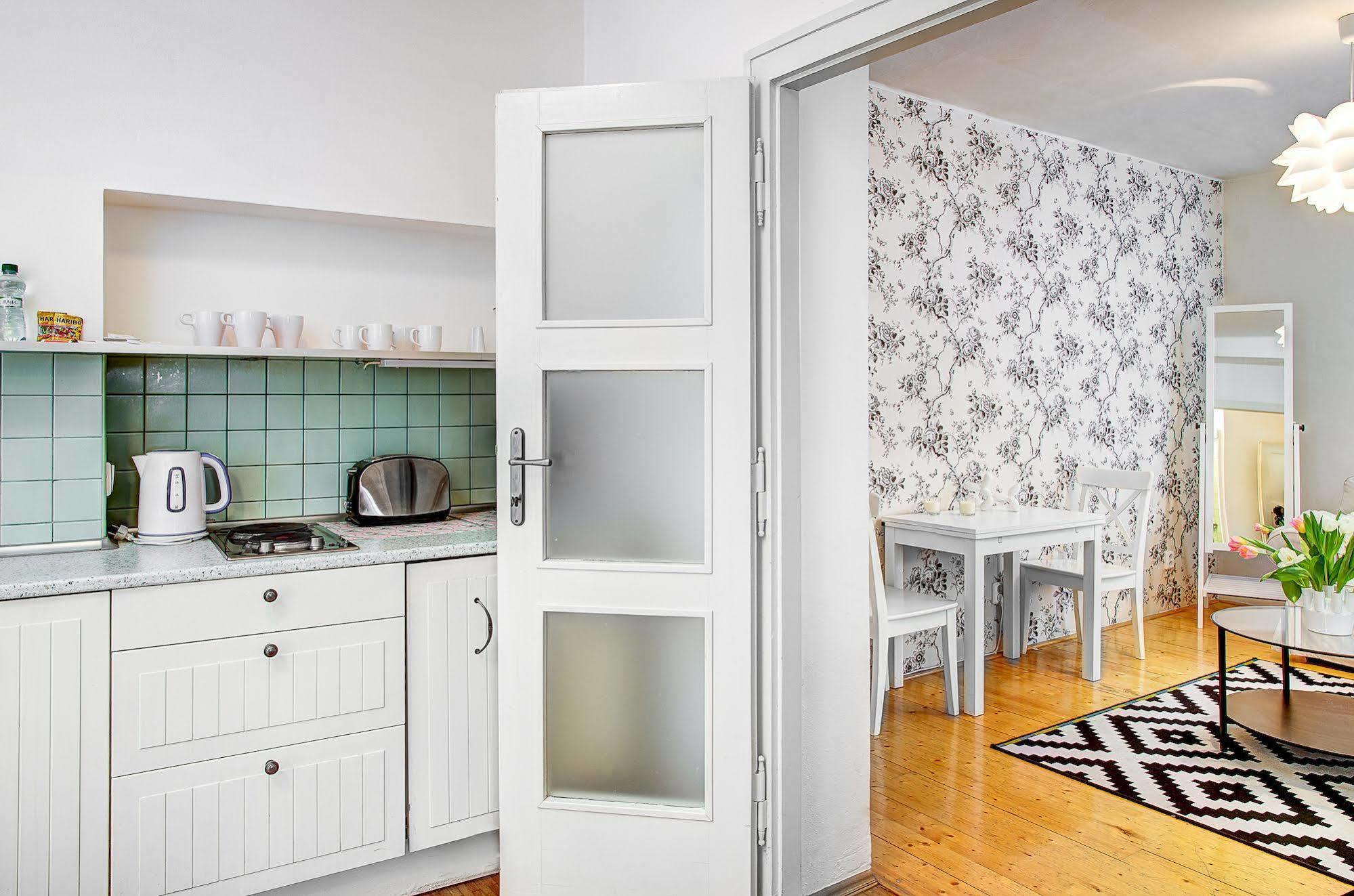 Abc Suites Praga Esterno foto